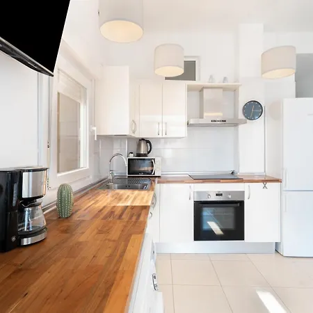 Atlantic Sunsets By Agüita Salada *